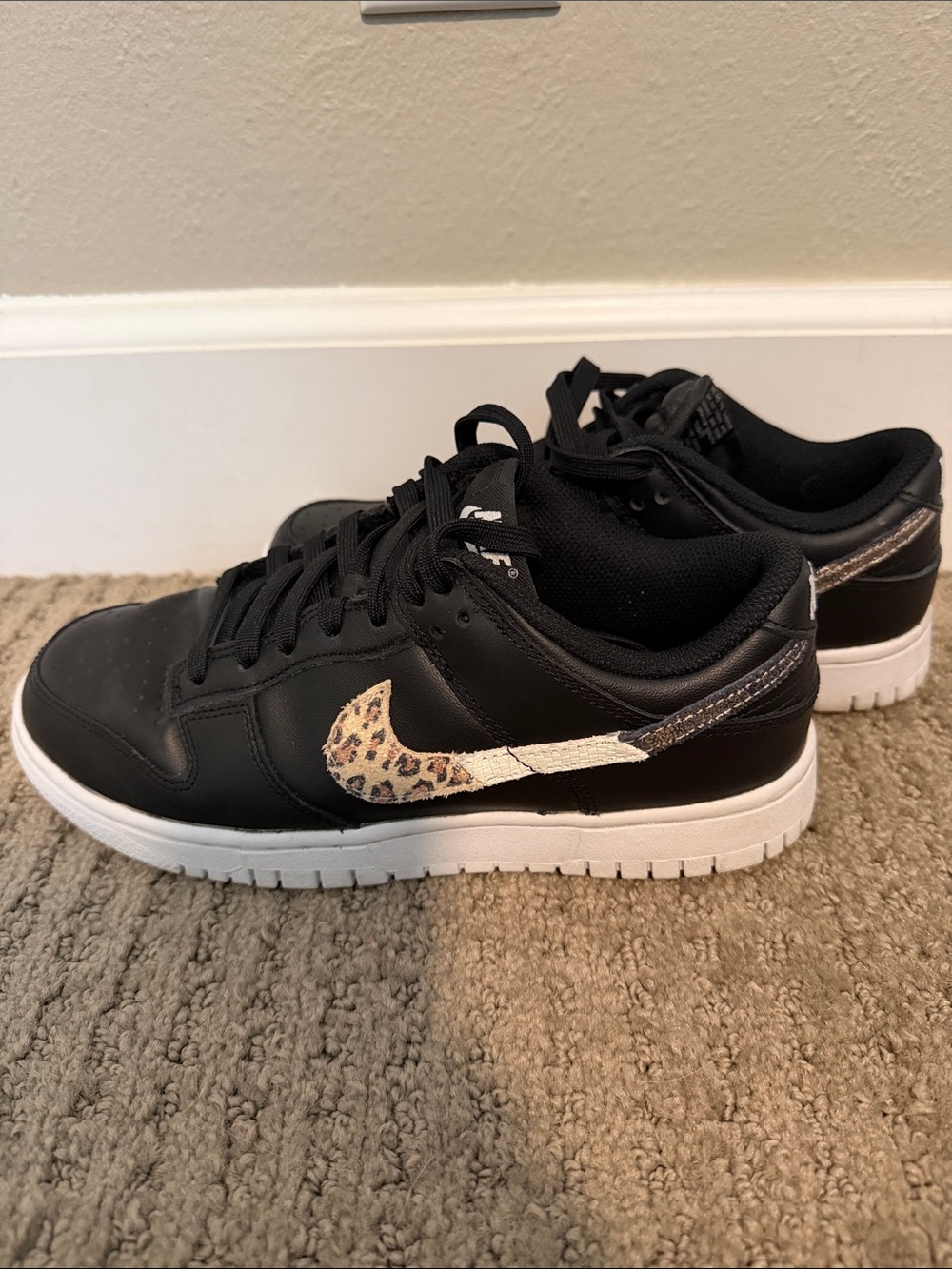 Nike Dunks Low SE Primal Print
